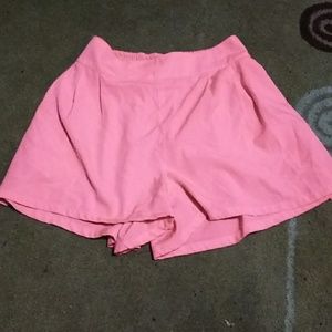 American Eagle shorts size xs hot pink